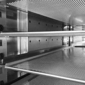 Холодильный шкаф BRILLS BN8-P-R290 - фото № 4