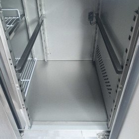 Стол холодильный трехдверный энергоэффективный BRILLIS G-UGN3100TN - фото № 10