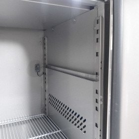 Стол холодильный трехдверный энергоэффективный BRILLIS G-UGN3100TN - фото № 11
