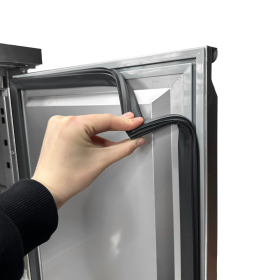 Стіл холодильний тридверний енергоефективний BRILLIS G-S903V S/S TOP - фото № 13